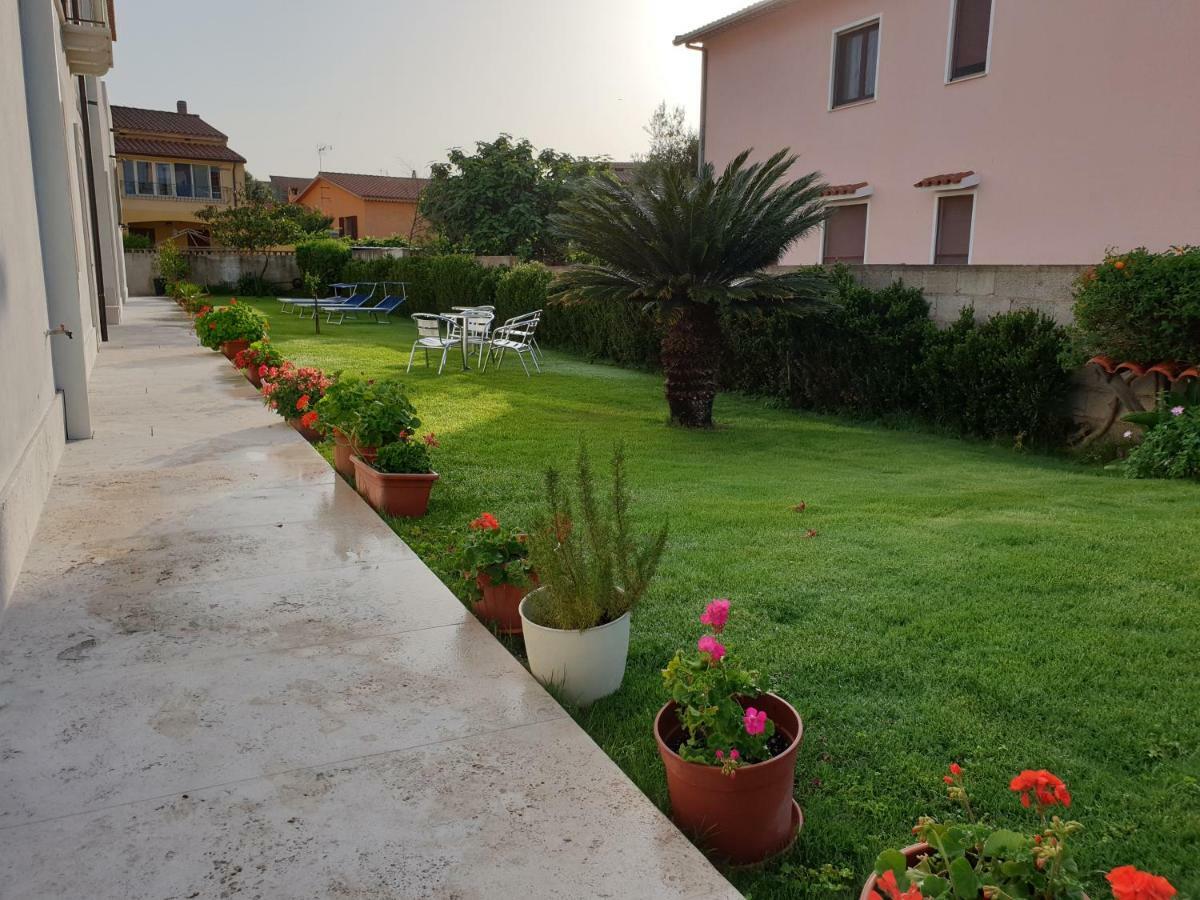 Villa Alberta Hotel Pula Dış mekan fotoğraf